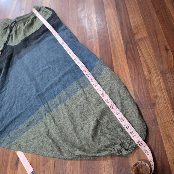 Bohemian Style Harem Pants Patchwork Design Elastic Waist With Drawstring. OS - Picture 8 of 9